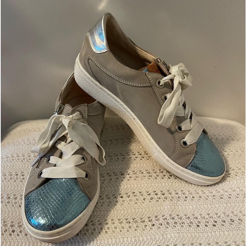 Ron White Orabella Sneakers With Snake Cap Toe Size 7.5M (38)